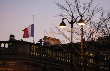 法國恐怖襲擊震驚全球 三大領域望獲關注