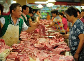 惡劣天氣推高部分菜肉價格 11月CPI同比上漲1.5%