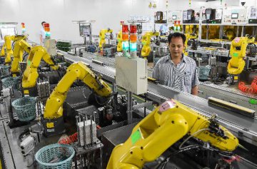 天津鼓励“机器换人” 两年内推动1000家企业改造