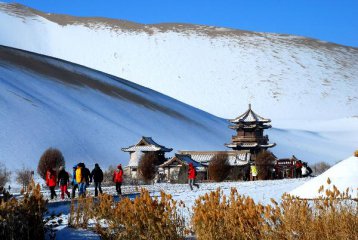 3月1日四大证券报头版内容精华摘要