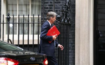 英國公佈預算案 緊縮時代或將結束