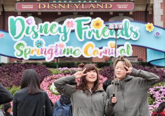 香港迪士尼:内地及海外游客减少 餐厅推出吸引本地游客新菜式